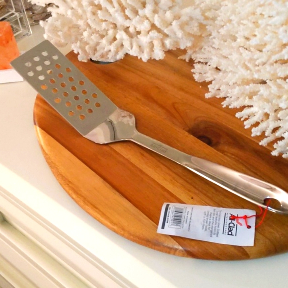 All-Clad - spatula 🔥NWT🔥 stainless steel large slotted Turner. NEVER USED! A+